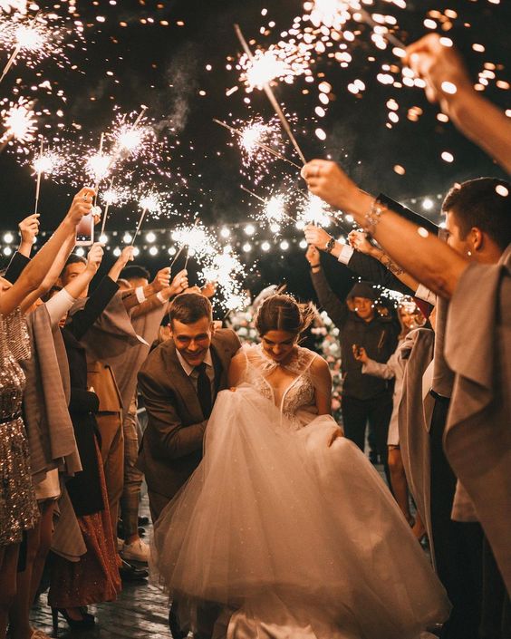 creación de contenido para fiestas de bodas